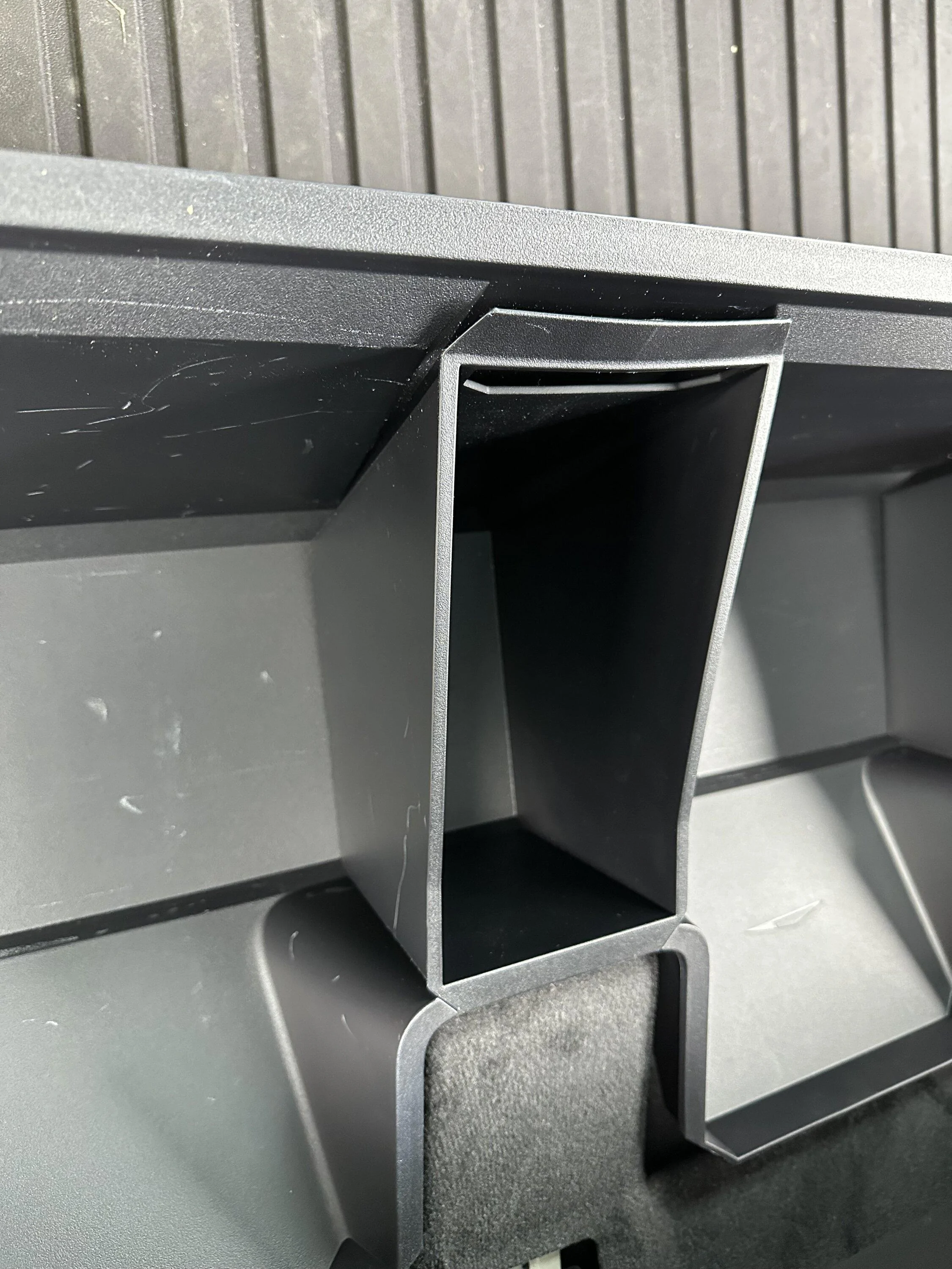 Tesla Cybertruck Underseat storage scratched IMG_4410