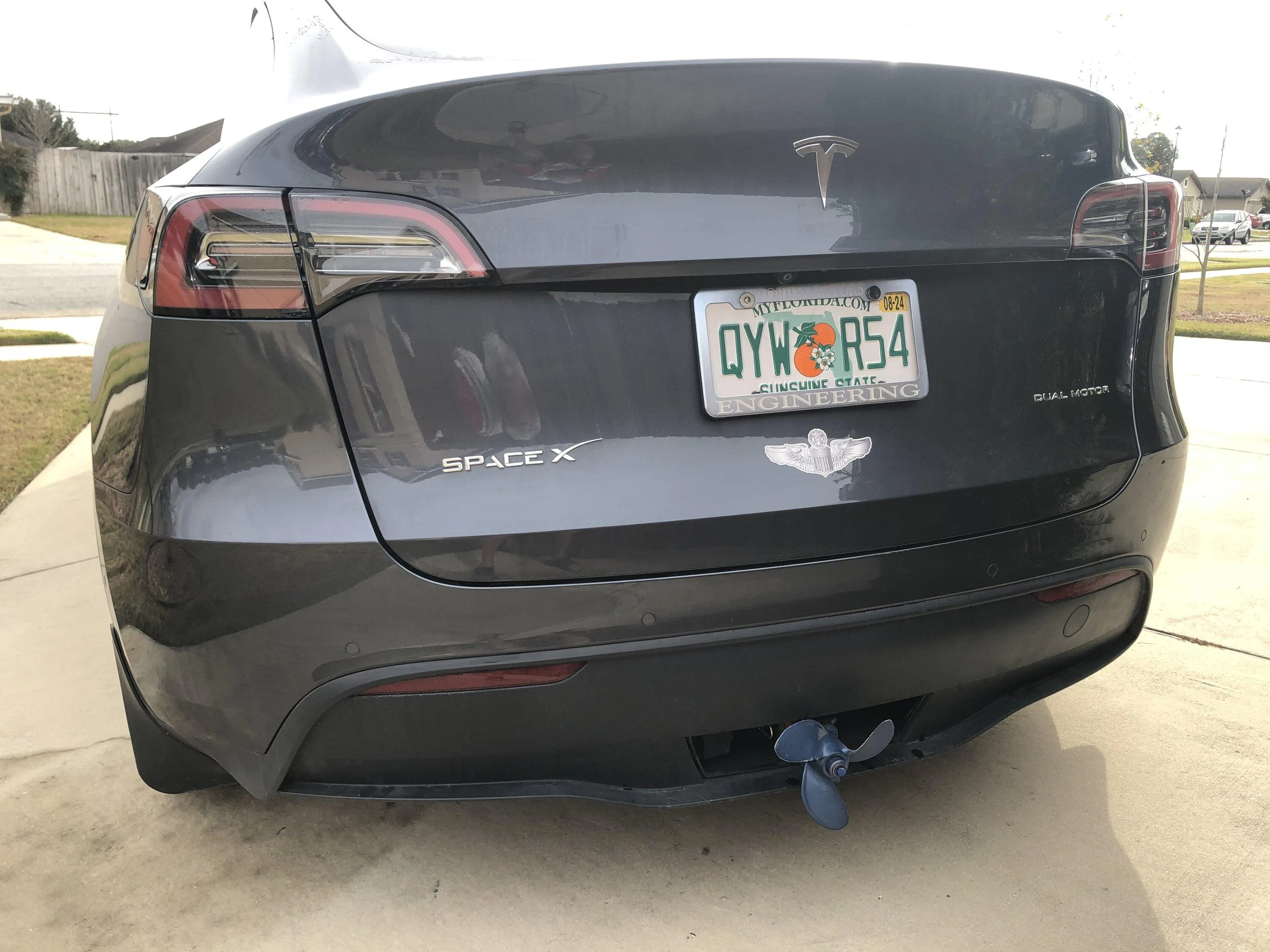 Tesla Cybertruck Has anyone tried to use their Model X trailer hitch in the receiver on the Cybertruck?  Will it work? IMG_8555