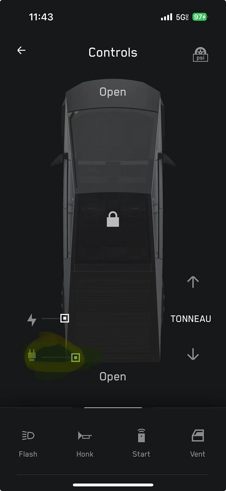 Tesla Cybertruck Tonneau cover issue IMG_9276