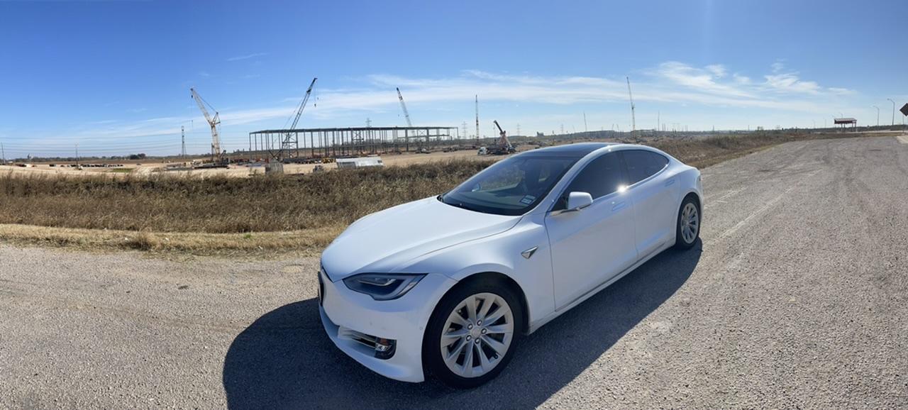 Tesla Cybertruck Visited GigaTexas Last Weekend 631958D0-5BE8-4061-BD9B-2EA08A9D2B5A