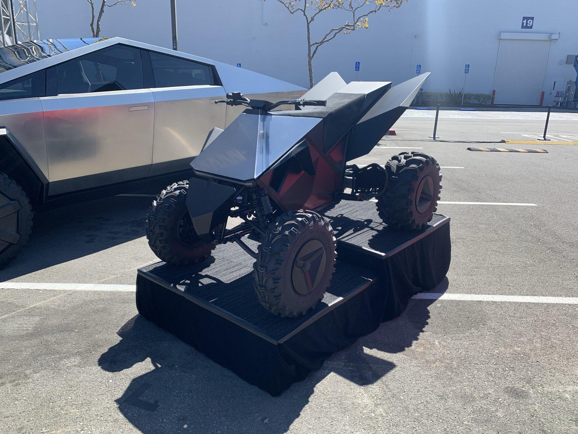 Tesla Cybertruck Tesla Cyberquad ATV pics from Battery Day 2020! image3