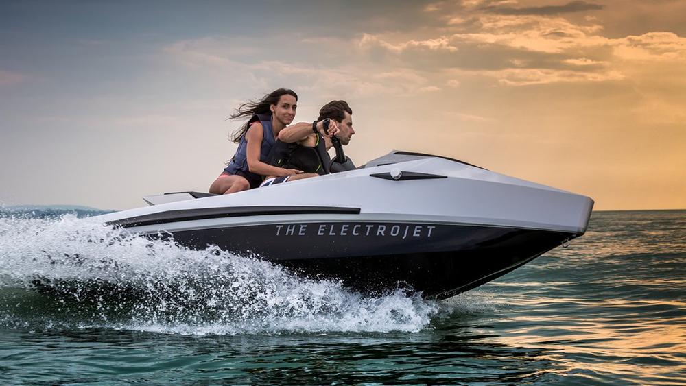 Tesla Cybertruck This New All-Electric Jet Ski Was Designed to Play With Tesla’s Cybertruck Narke-GT95-PWC-Cyberjet-05