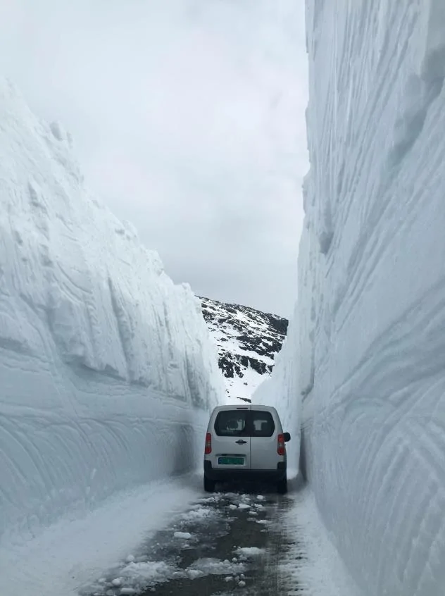 Tesla Cybertruck It is effing final. Elon said so himself! "Cybertruck doesn’t need a garage" snow-canyon