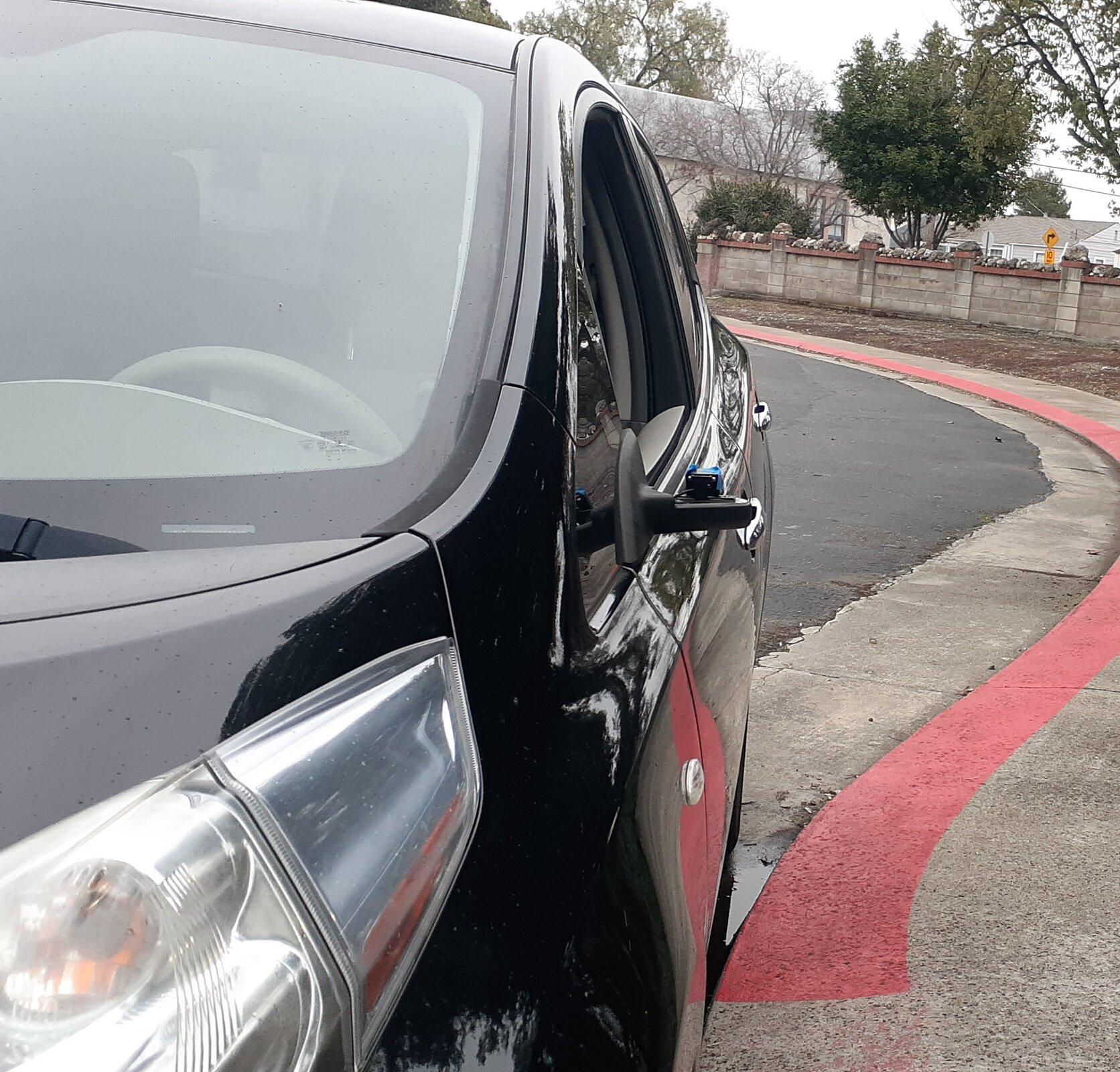 Tesla Cybertruck camera side mirror on leaf 20210126_183710