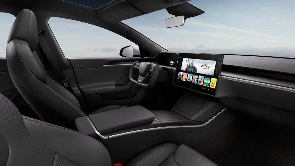 Tesla Cybertruck Model S features to Cybertruck? Tesla-Model-S-interior