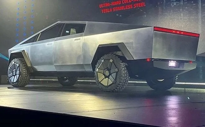 Tesla Cybertruck Tesla Cybertruck to use 8k-ton casting press for its single-piece rear underbody 1611803417255