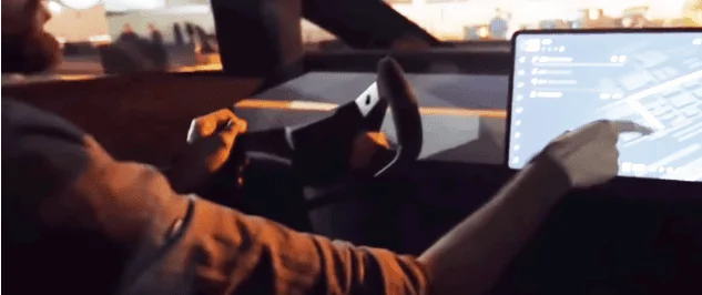 Tesla Cybertruck Will CyberTruck get the Yoke Steering Xnip2021-01-27_20-26-15