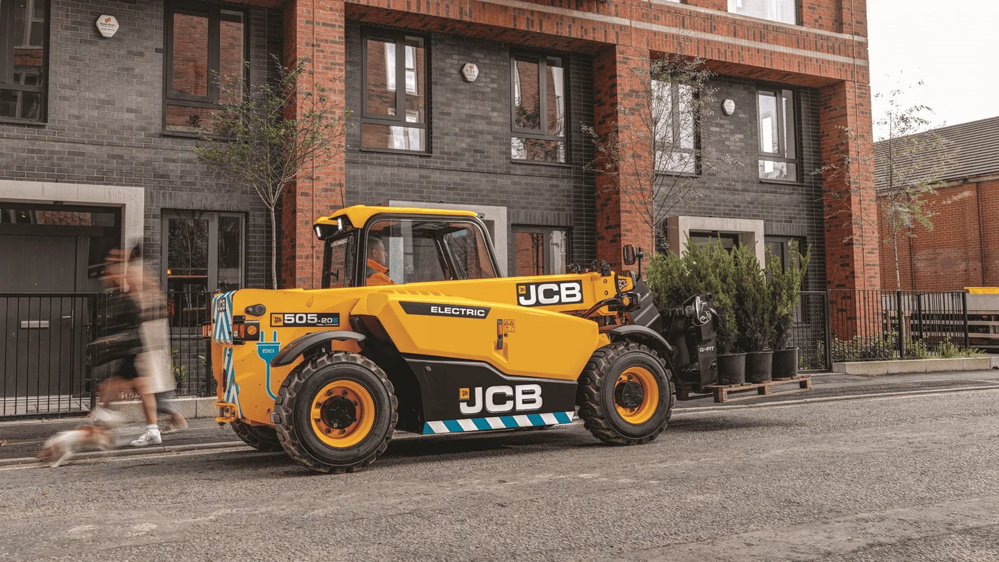 Tesla Cybertruck Electric Construction Equipment News 05cc72bd.600f2129c46b2.601072fb929f0.601074d6b48bd