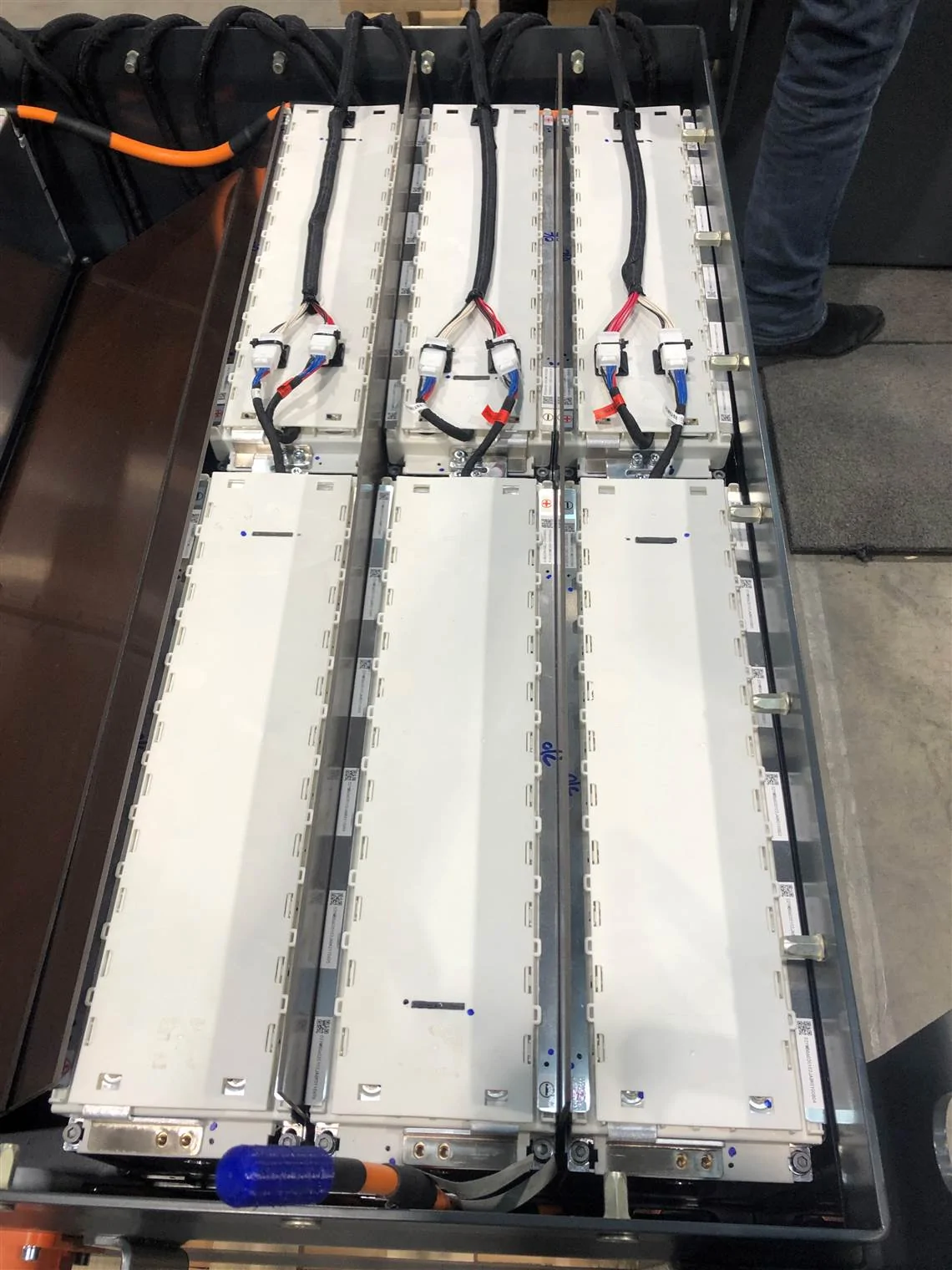Tesla Cybertruck Electric Construction Equipment News 20210128-155317-Battery-pack