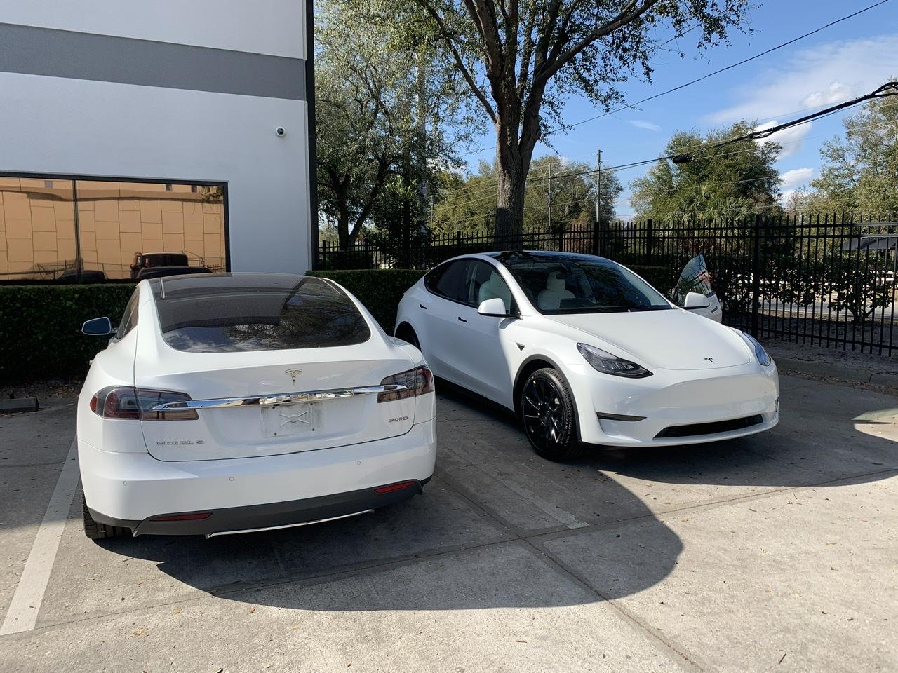 Tesla Cybertruck CyberTruck delivery date issue 6CE64CF3-E3BC-452F-A897-9B28DA0A1F8C
