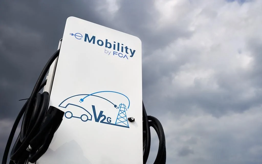 Tesla Cybertruck The world’s largest Vehicle-to-Grid pilot system is here colonnina