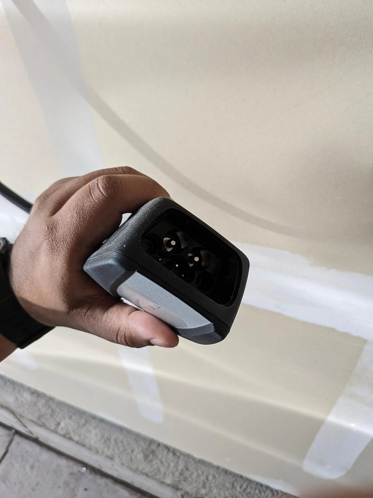Tesla Cybertruck Mobile Poweshare Adapter! (Exclusive?) PXL_20240313_143154461