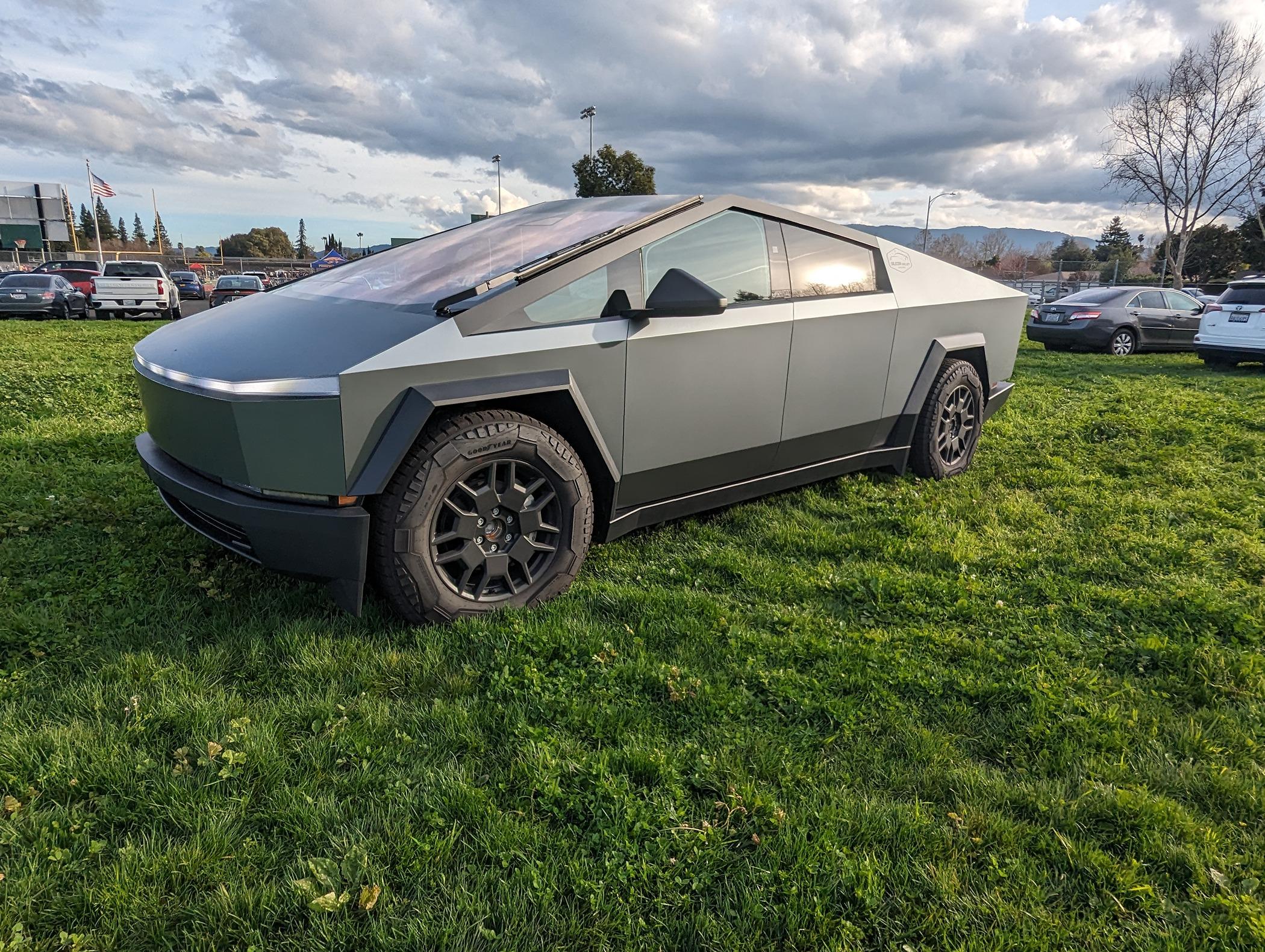 Tesla Cybertruck PPF Selection Criteria: What brand of PPF is best? Matte or Satin? PXL_20240310_004057588