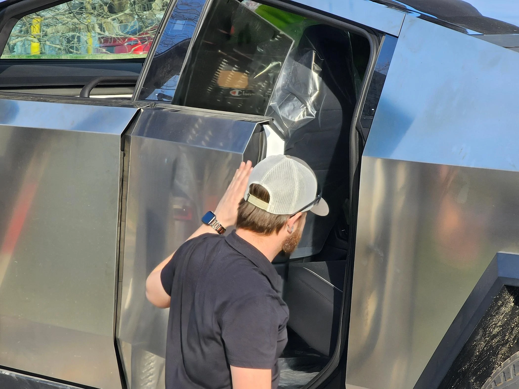 Tesla Cybertruck TN Deliveries Now Starting -- 5 Cybertrucks delivered in Nashville, Tennessee 20240312_172512