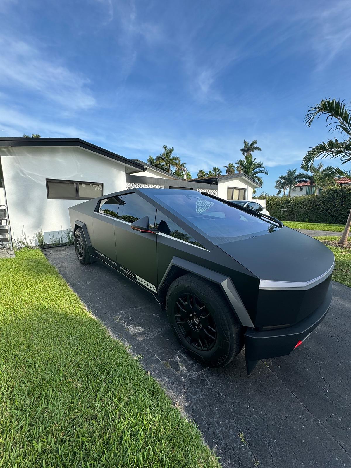 Tesla Cybertruck My Matte Black Cybertruck in South Beach IMG_6005
