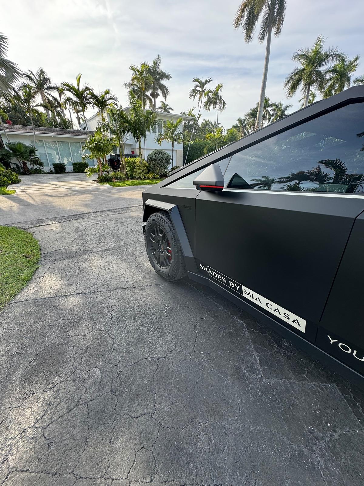 Tesla Cybertruck My Matte Black Cybertruck in South Beach IMG_6003