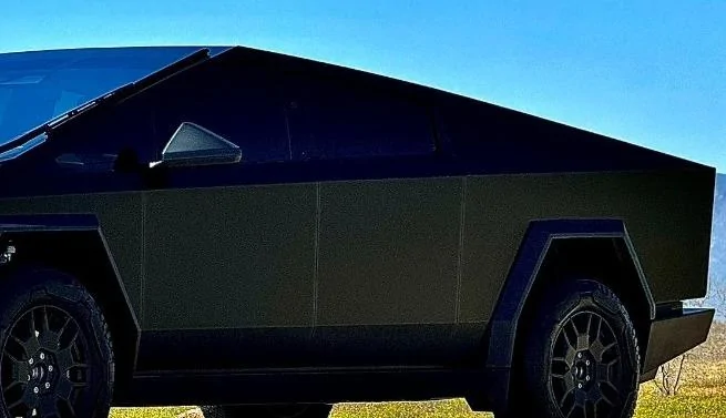 Tesla Cybertruck My Cybertruck: Wrapped. Meet Truck Norris. uqcFqk