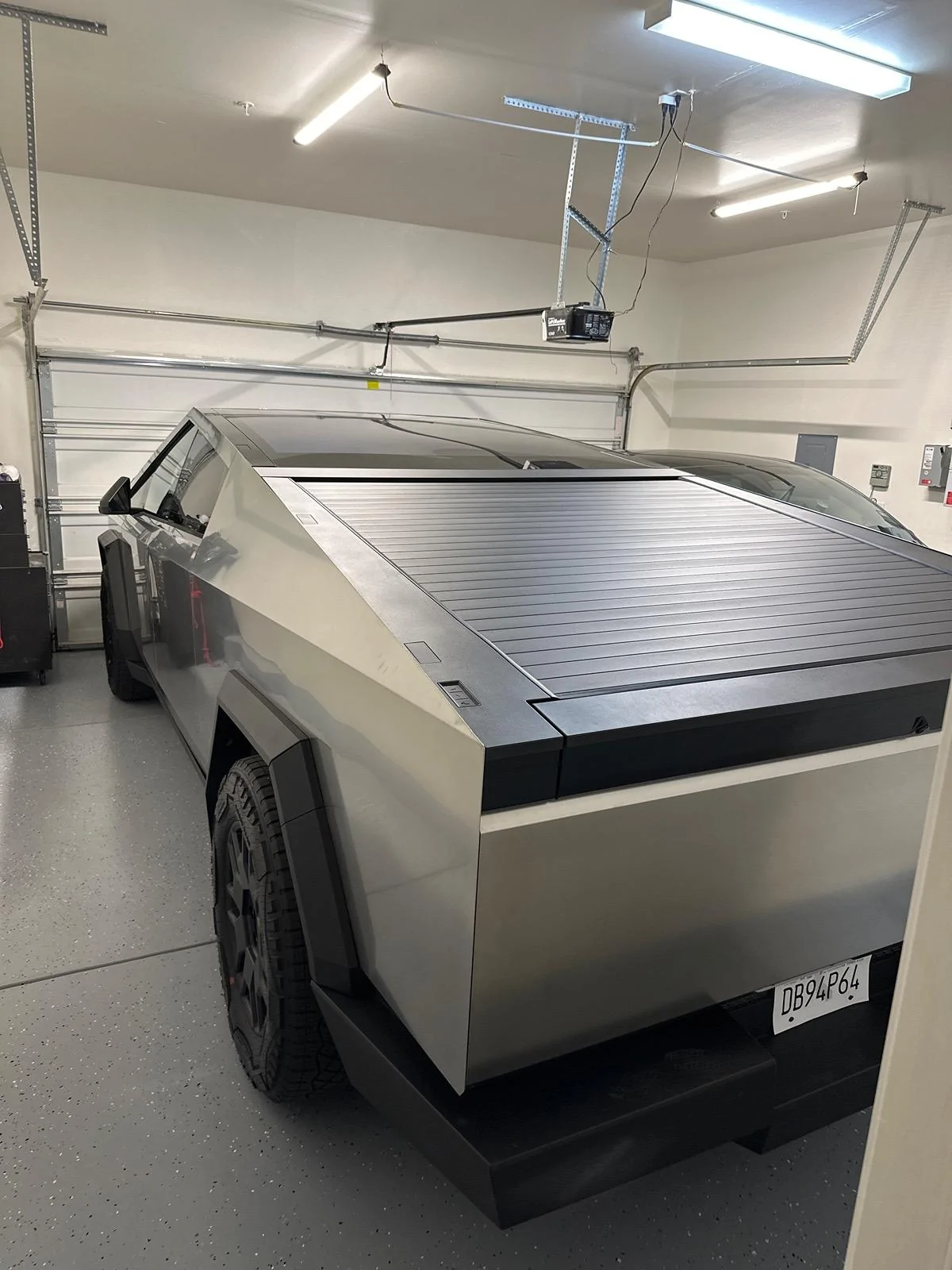 Tesla Cybertruck Has anyone received a VIN without finishing tasks? imag