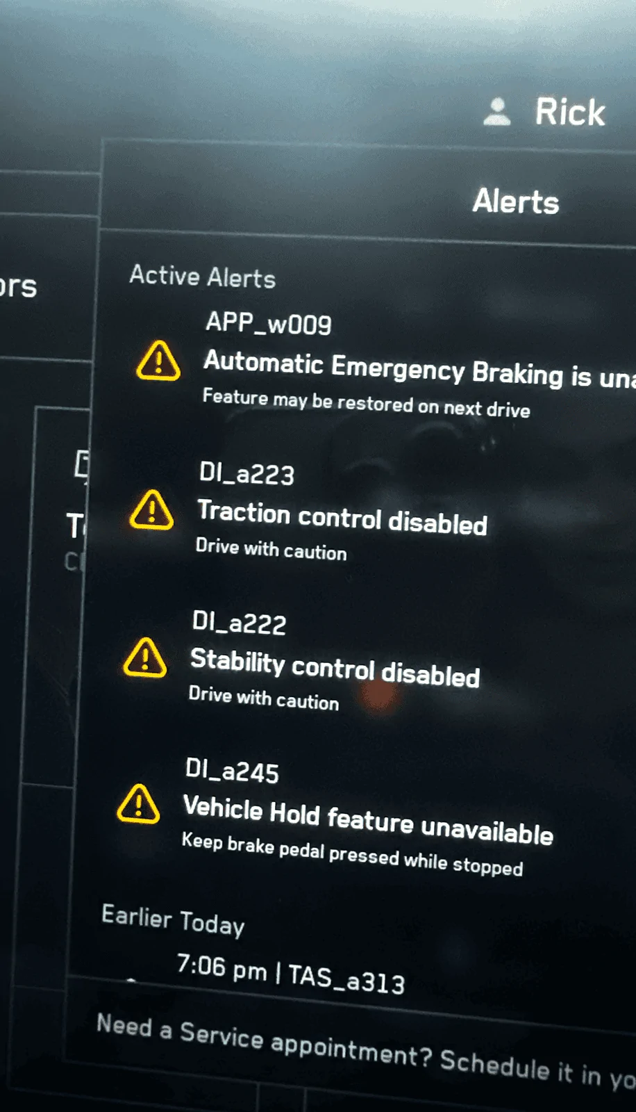 Tesla Cybertruck My CT received a bunch of scary alerts while driving! tempImageTGNDIA