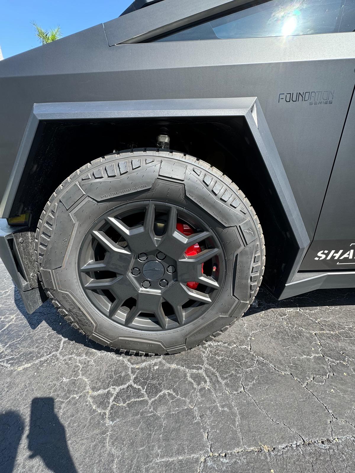 Tesla Cybertruck Aftermarket Cybertruck Wheel Center Caps installed photos IMG_6046