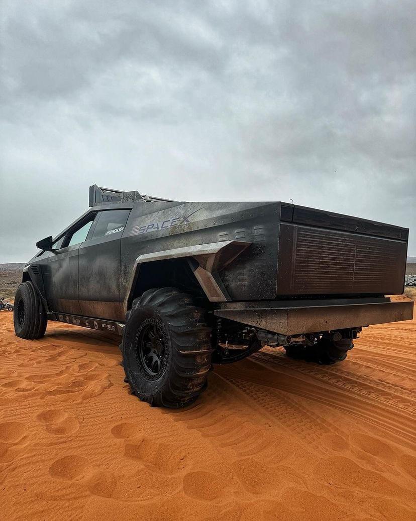 Tesla Cybertruck Cybertruck Cybertrax converted for sand & dunes use w/ sand paddles Cybertruck Cybertrax converted for sand use w: sand paddles 4