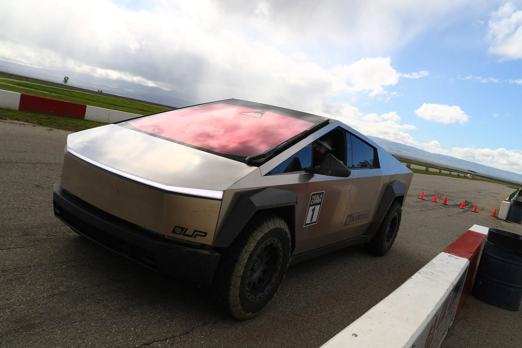 Tesla Cybertruck Unplugged Performance Intro Image (3)