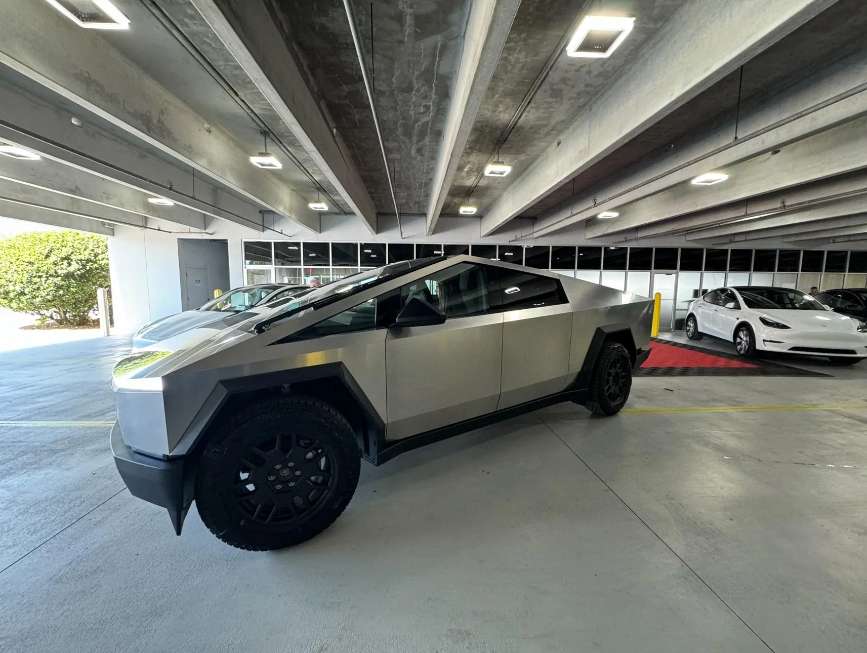 Tesla Cybertruck Daily random Cybertruck photos thread - Post Yours! 📸 🤳 CT1
