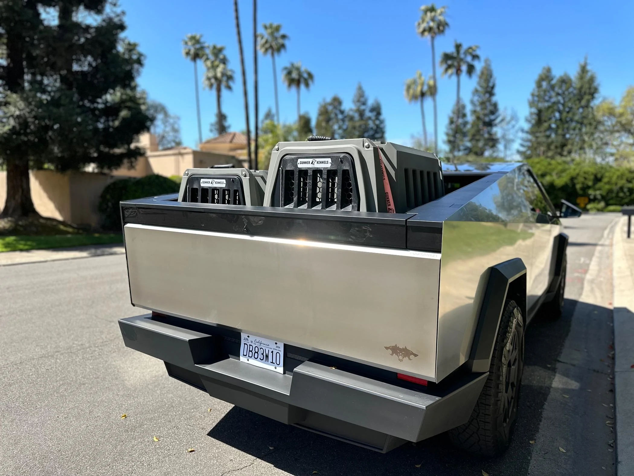 Tesla Cybertruck Daily random Cybertruck photos thread - Post Yours! 📸 🤳 IMG_3992
