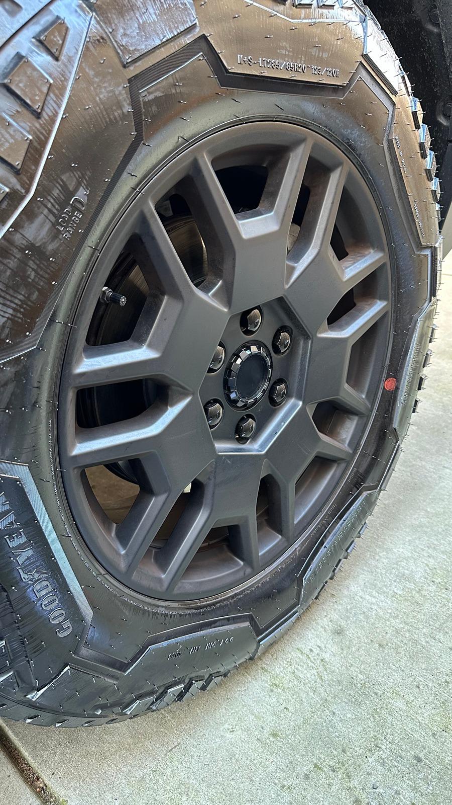 Tesla Cybertruck Rust in center of wheel hub? IMG_5332