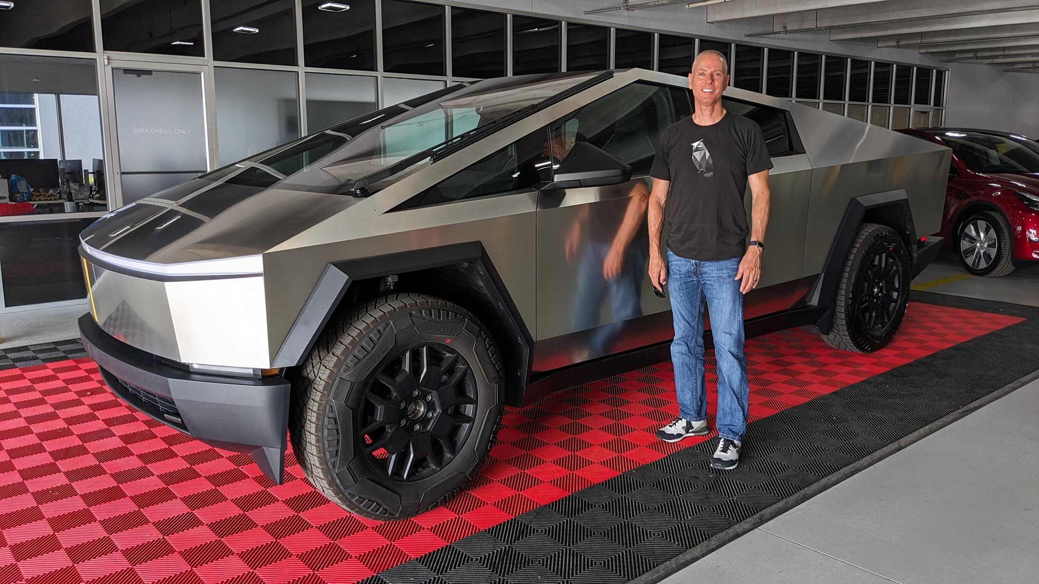 Tesla Cybertruck Cybertruck OWNERS List & Stats [Add Yours]! ✍🏻 PXL_20240321_213107574