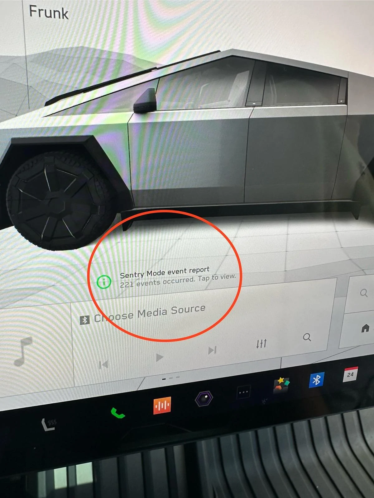 Tesla Cybertruck Sentry Mode Event - App Notification? IMG_1389