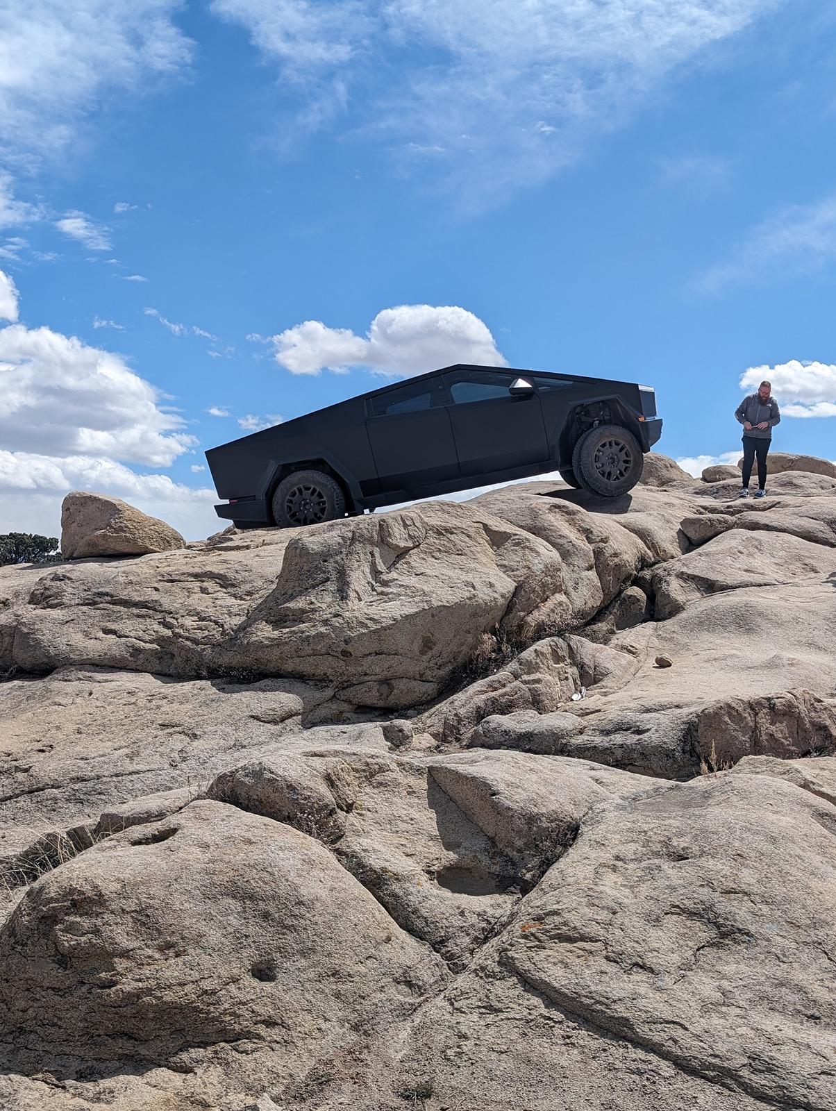Tesla Cybertruck My first off-road trip in Cybertruck (Southern Utah) -- high speed runs + rock crawling IMG_0371