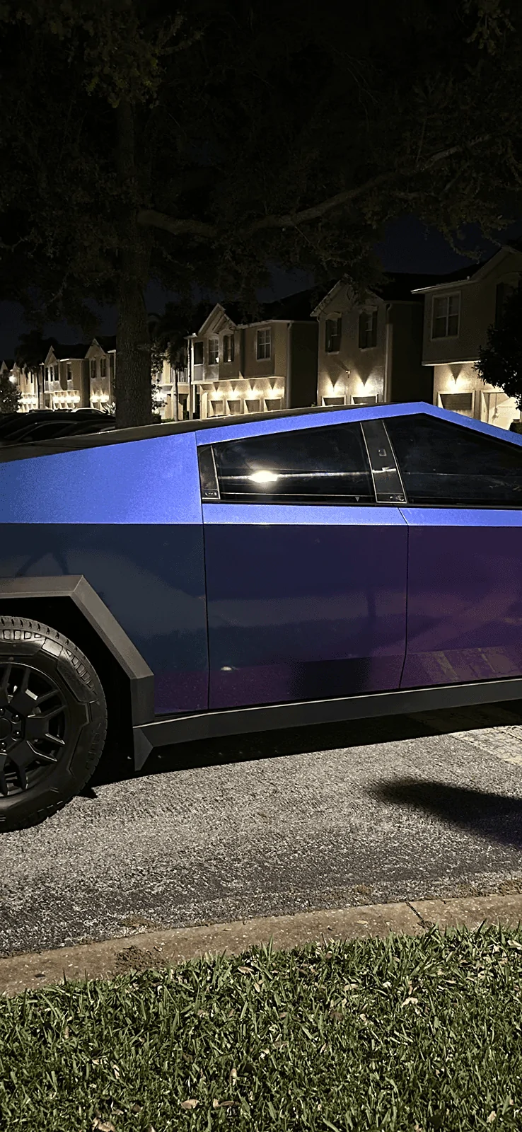 Tesla Cybertruck 3M High Gloss Deep Space Flip Wrap on my Cybertruck IMG_2068