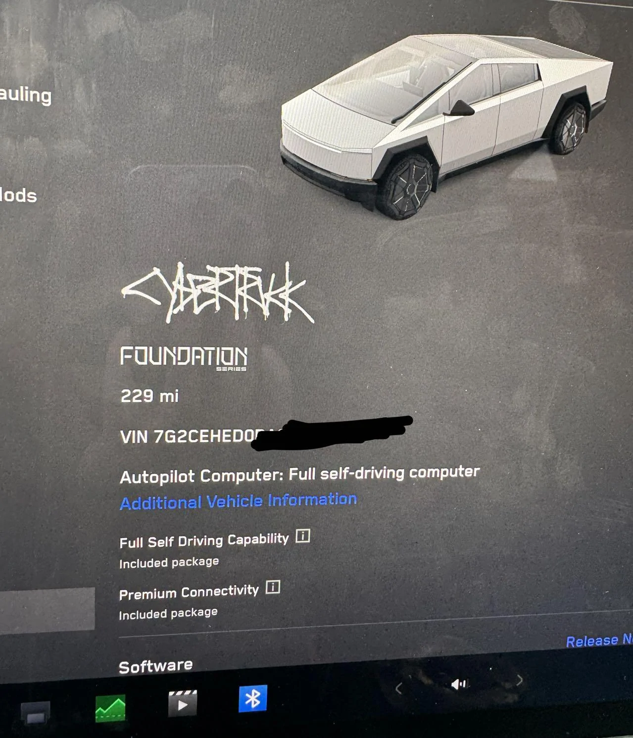 Tesla Cybertruck CT unable to charge right after delivery and service is clueless too c19e30bcc6f60e93b9367e37b634d43