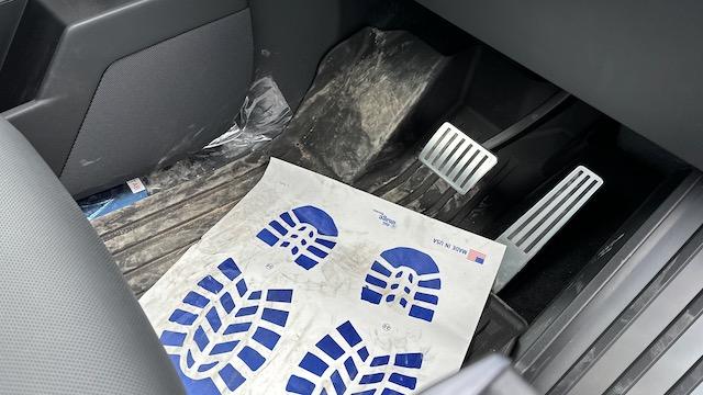 Tesla Cybertruck How muddy/dusty was your Cybertruck when it was delivered or picked up? Imports - 2 of 3