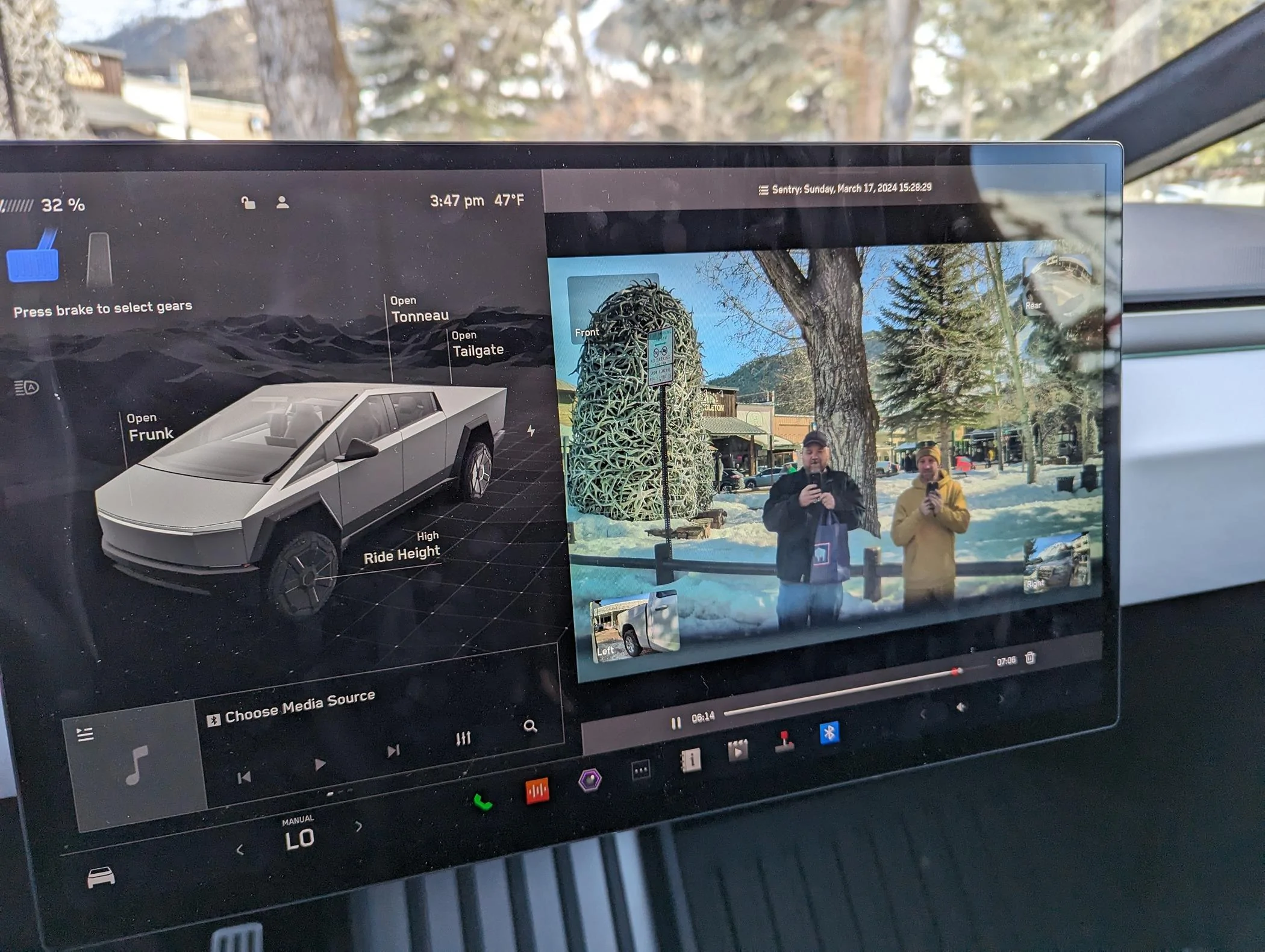 Tesla Cybertruck Pictures of People taking pictures of Cybertruck PXL_20240317_214721121