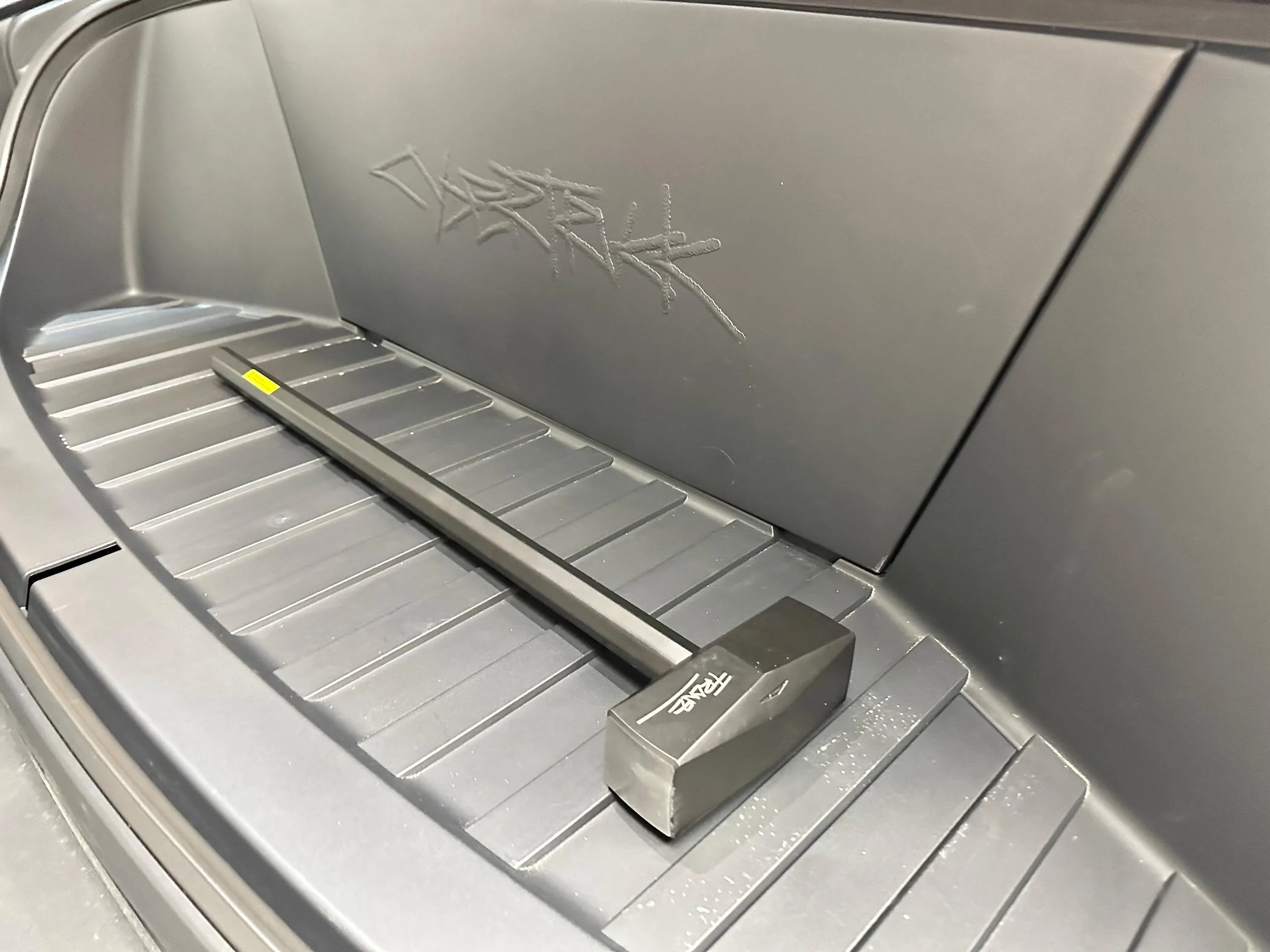 Tesla Cybertruck Received our CyberHammer (29 out of 800) -- Weights & Dimensions 🔨 IMG_3862