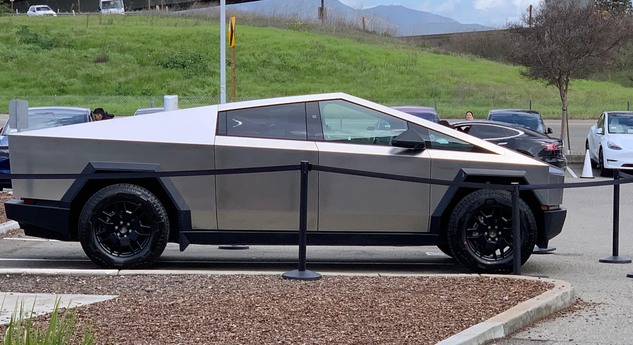 Tesla Cybertruck Cybertruck OWNERS List & Stats [Add Yours]! ✍🏻 IMG_6618