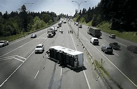 Tesla Cybertruck 500 Miles on my Cyber Truck. 400 of them towing a car. Do I need a weight distribution hitch? 1712065387431-v