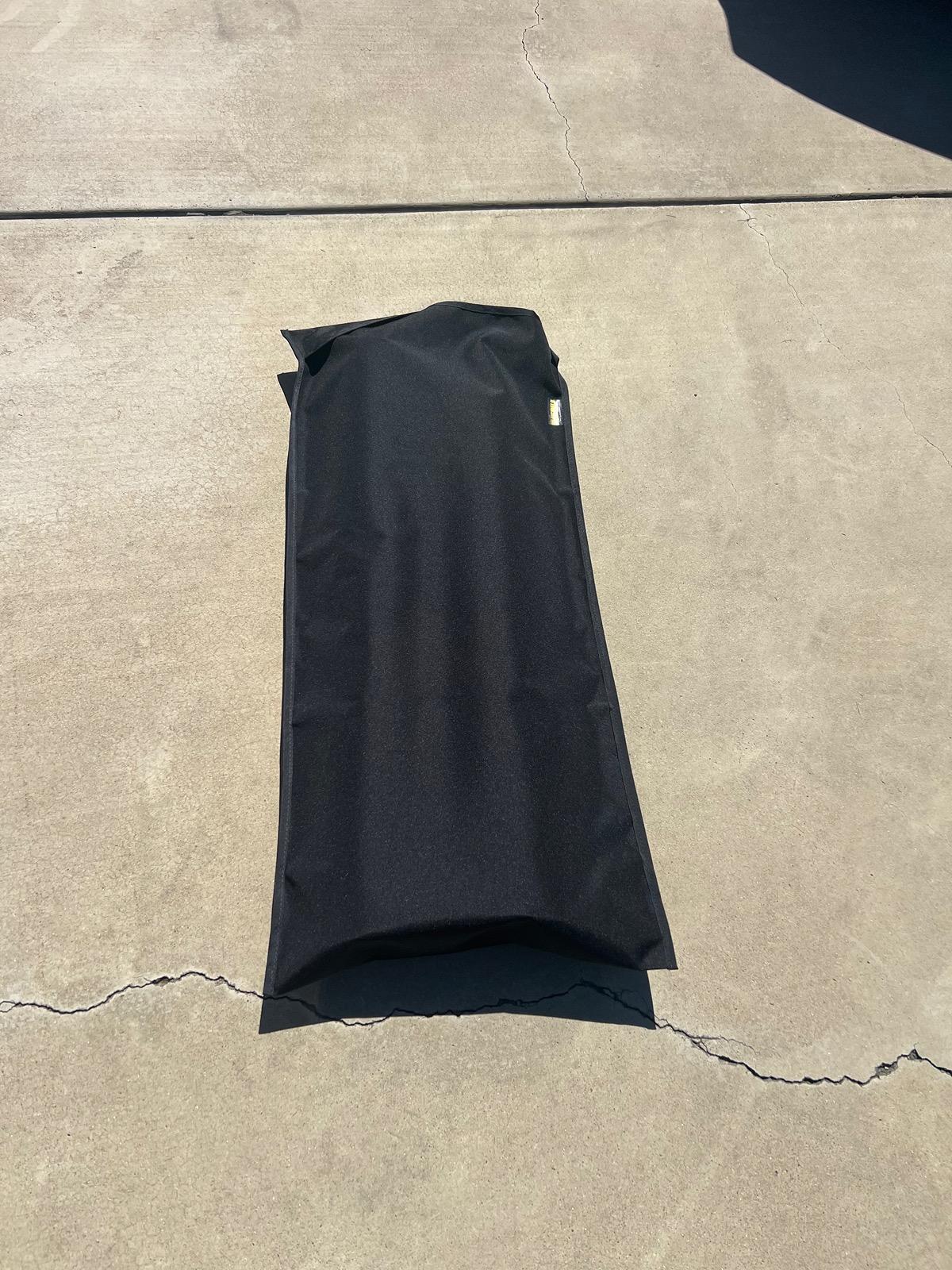Tesla Cybertruck Windshield Sun Shade for Cybertruck? E91130B7-0CDE-4902-9E89-C055FC29623B