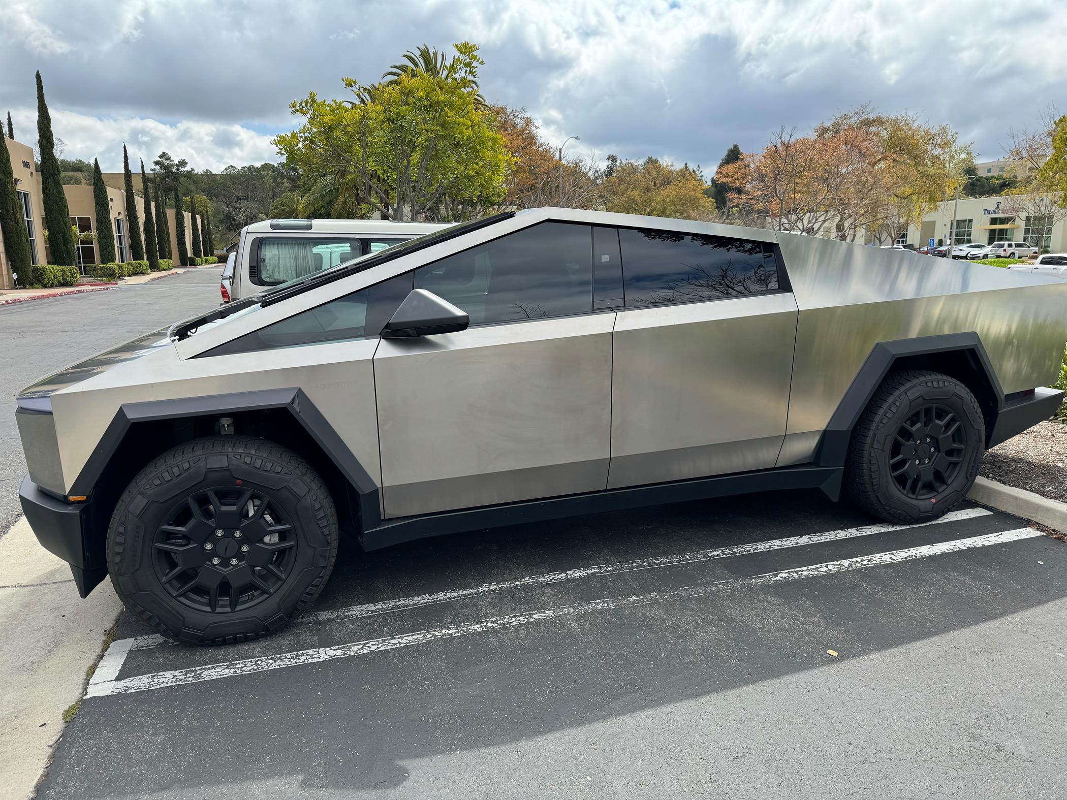 Tesla Cybertruck Window Tint Experiences & Suggestions? IMG_1562