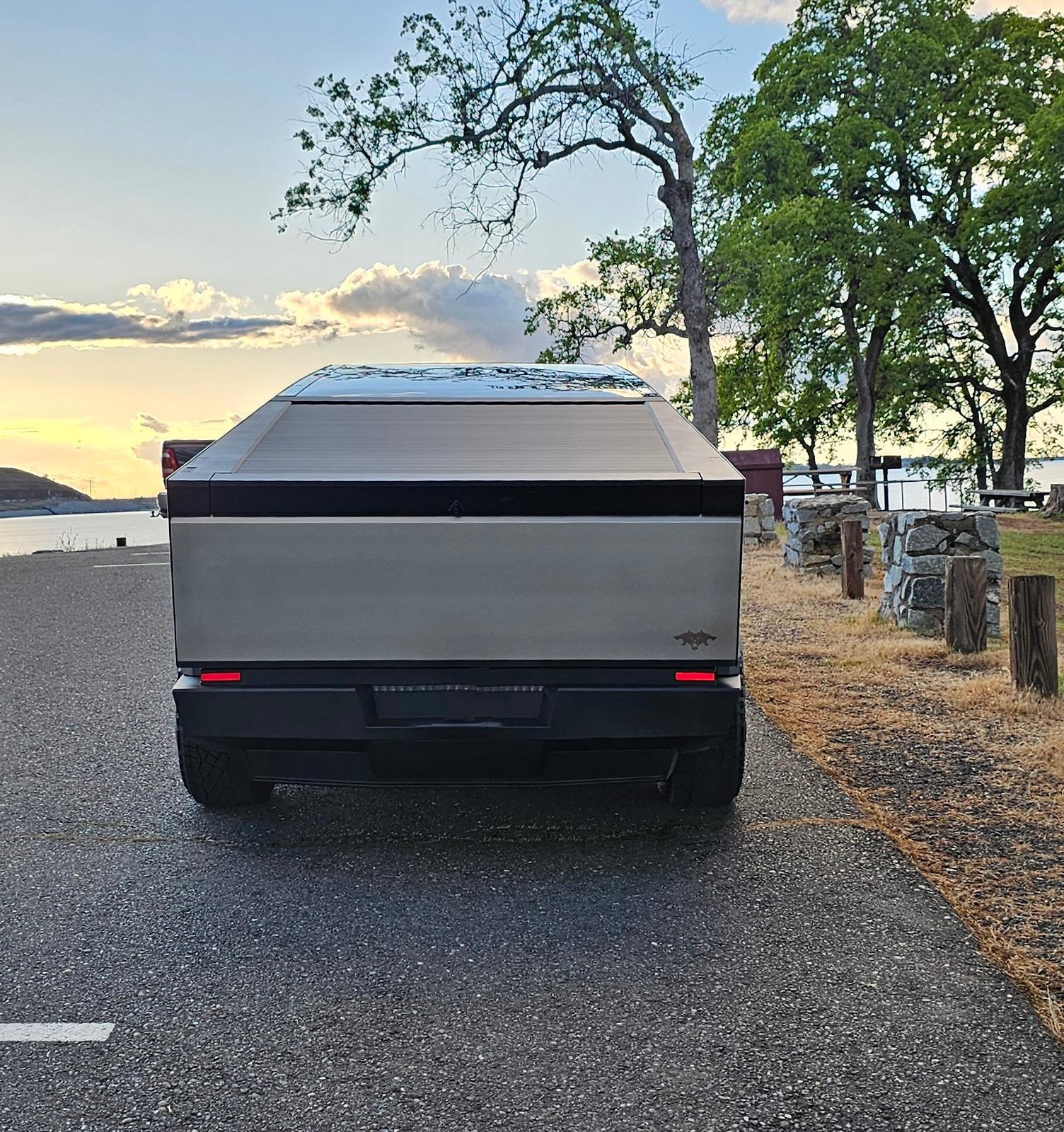 Tesla Cybertruck WHAT A TRUCK!!! 20240405_185650~2