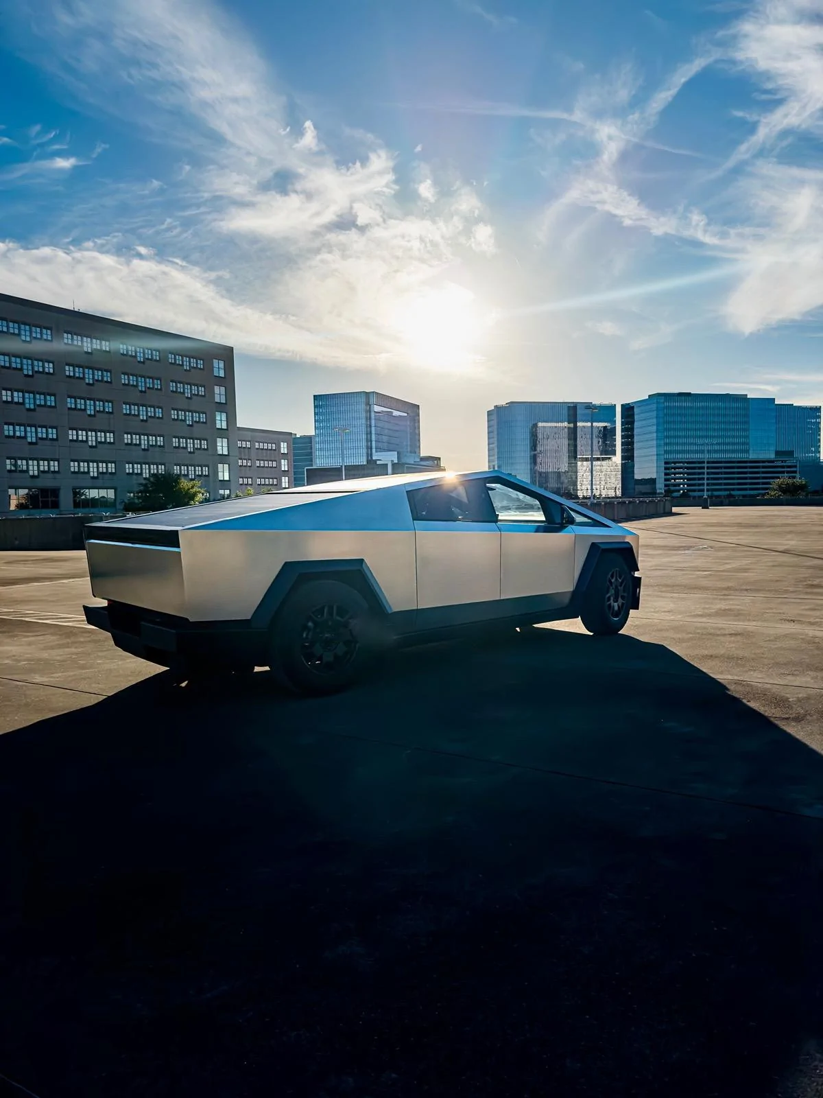 Tesla Cybertruck 🦾 Cybertruck doing truck stuff!  Post your photos! PKOHN-3269