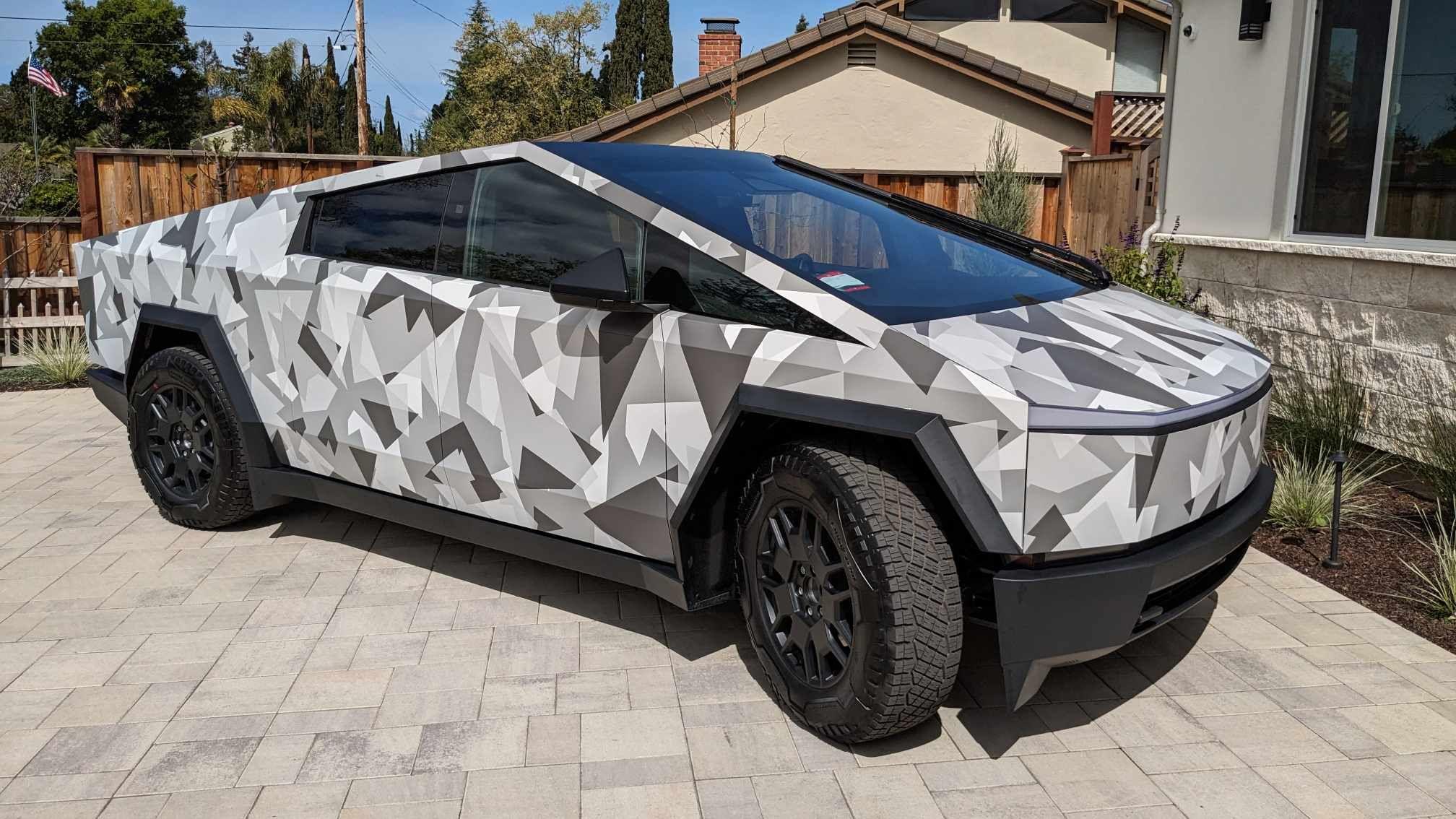Tesla Cybertruck Camo / Camouflage Vinyl Wrap & PPF Cybertruck -- Photos & Videos received_392554410218044