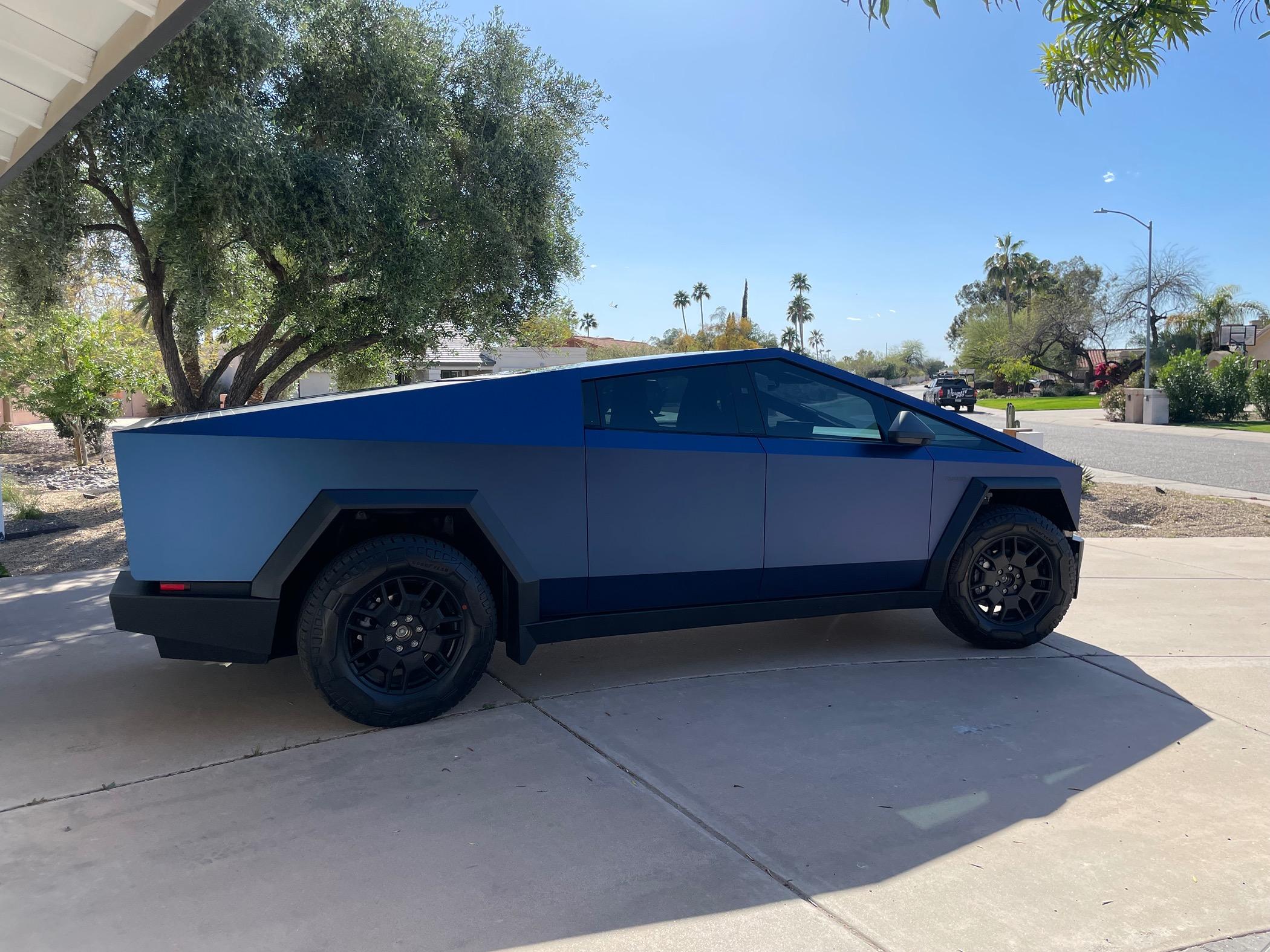 Tesla Cybertruck KPMF Trenton Blue Wrap - AZ IMG_4817