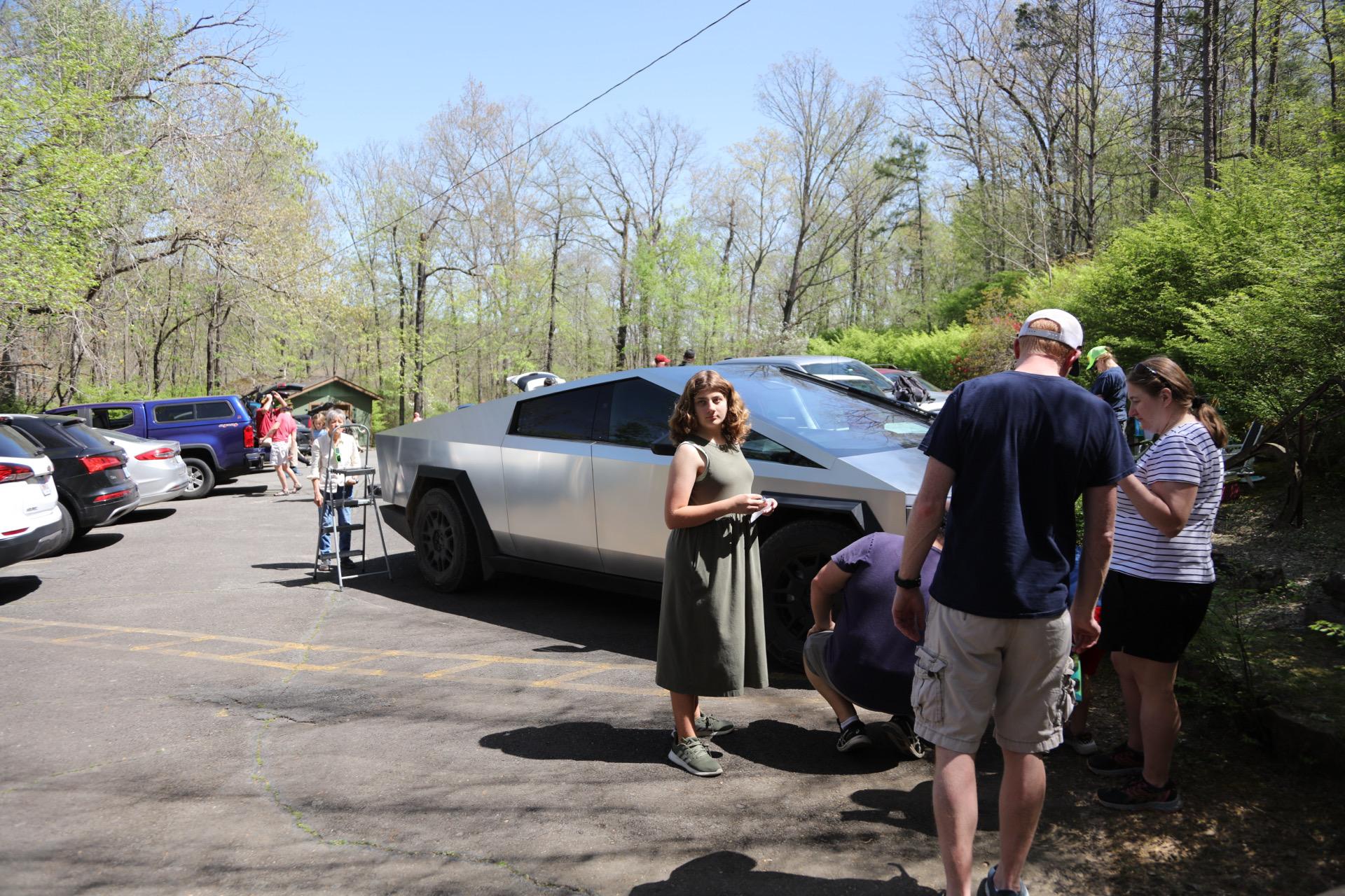Tesla Cybertruck Anyone take the Cybertuck to see the total solar Eclipse? Any range problems or reactions? 1B2A7358.JPG