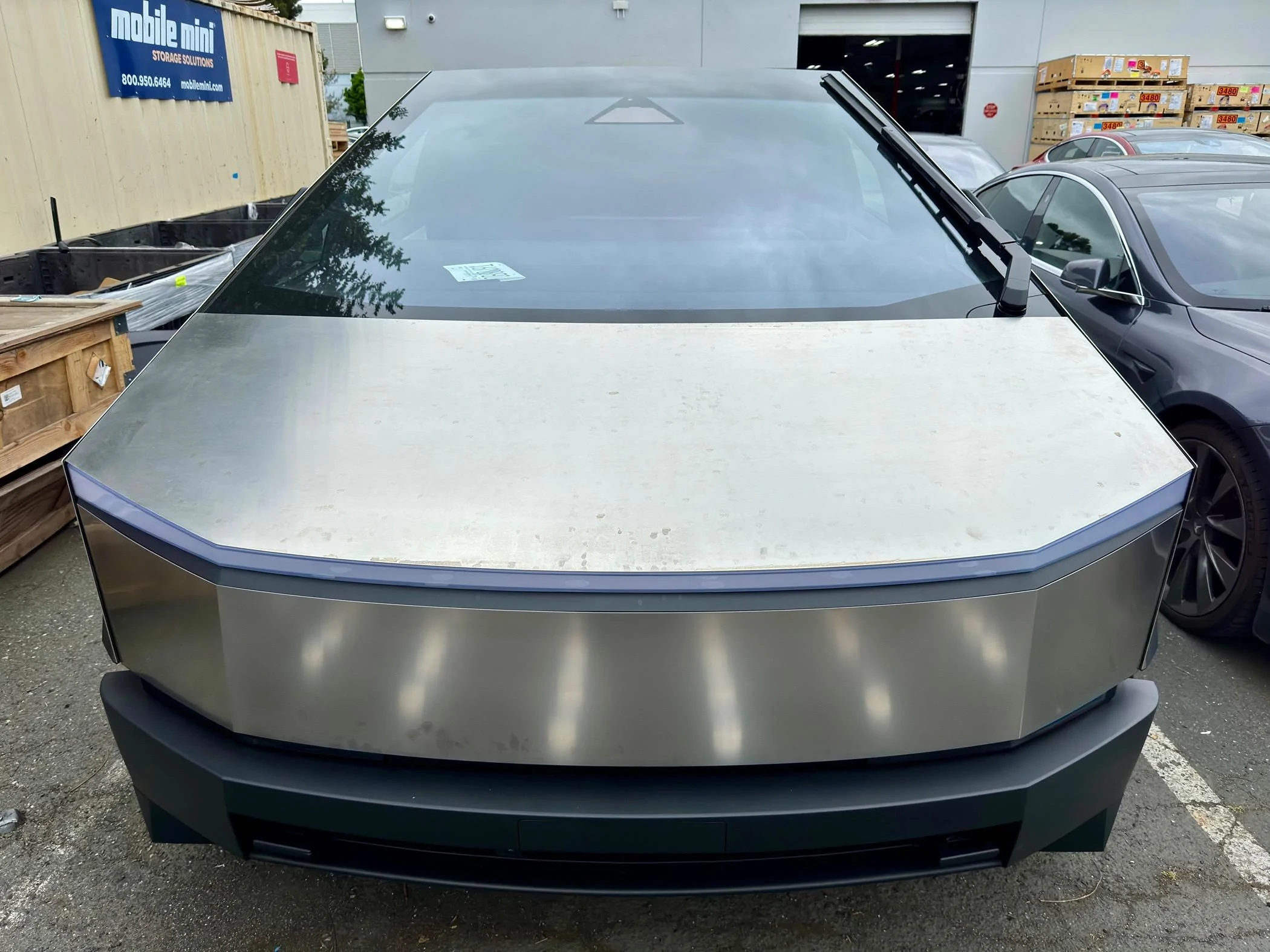 Tesla Cybertruck New TSB Service Bulletin - Frunk Seal (Retrofit Frunk Aero Seal) image0