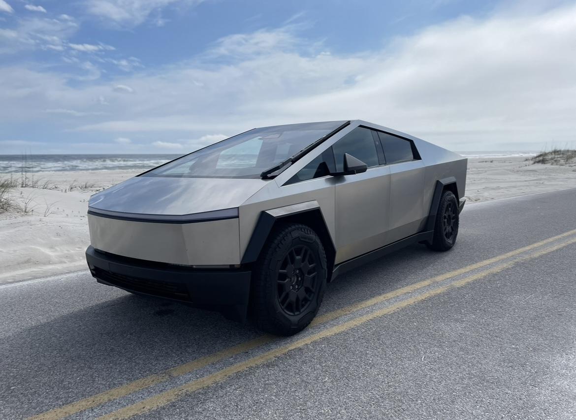 Tesla Cybertruck Cybertruck OWNERS List & Stats [Add Yours]! ✍🏻 IMG_3955