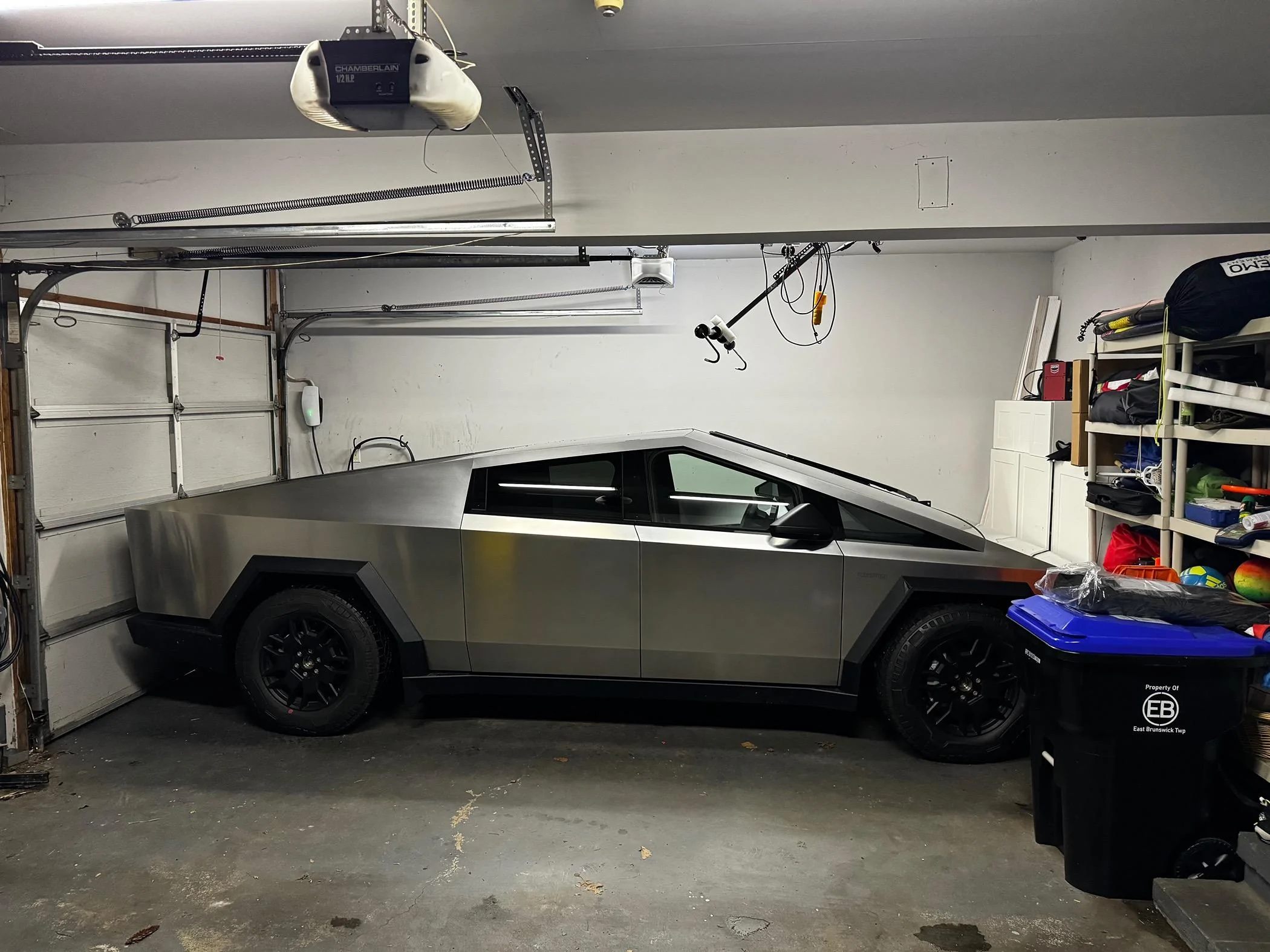 Tesla Cybertruck FIRST VIN ASSIGNED IN NJ IMG_1240