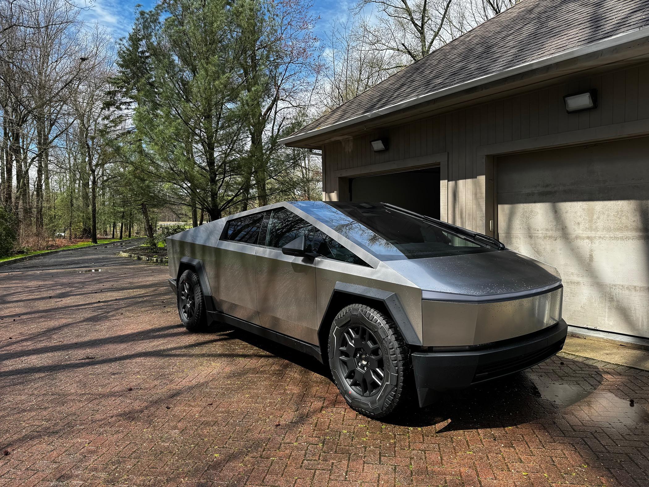 Tesla Cybertruck Yet another delivery experience/initial review IMG_1227